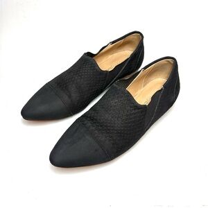 Poppy Barley Textured Black Loafers